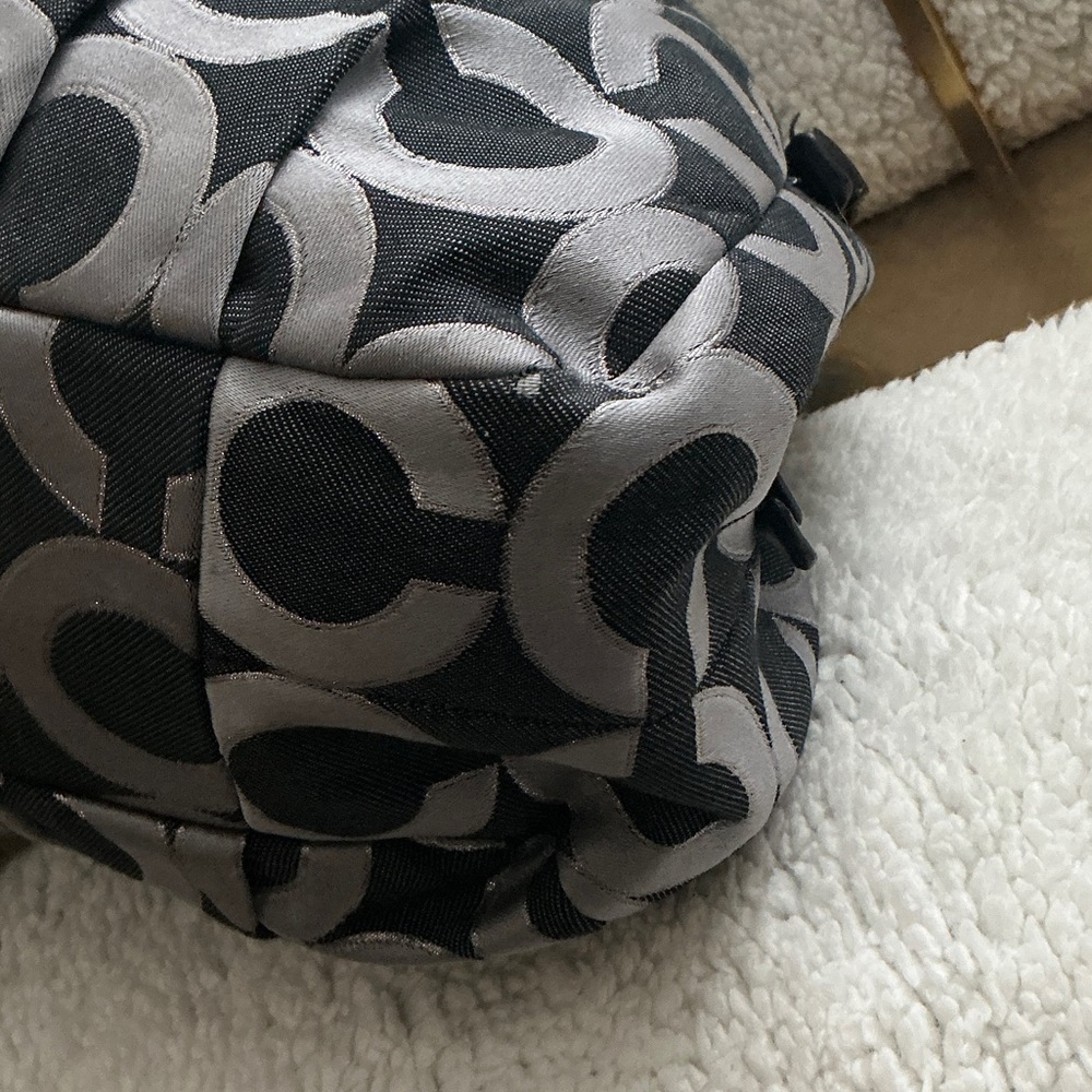 Coach Madison Maggie Op Art Shoulder Bag - Picture 6 of 12